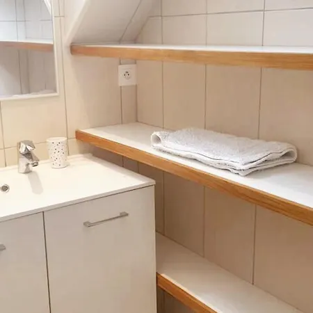 Casa de Férias Maison De Charme à Avec Barbecue Et Parking *