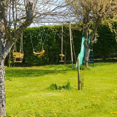 Сasa de vacaciones Maison De Charme à Avec Barbecue Et Parking Gacé