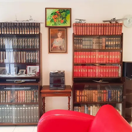 Maison De Charme à Avec Barbecue Et Parking Сasa de vacaciones