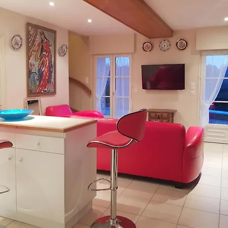 Сasa de vacaciones Maison De Charme à Avec Barbecue Et Parking
