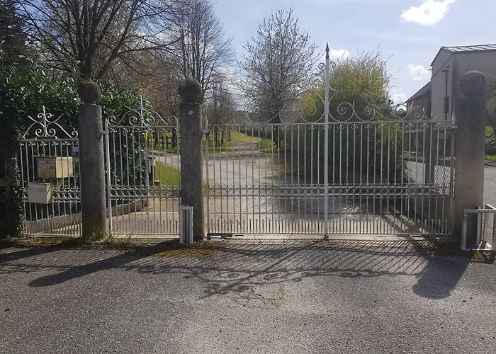 Maison De Charme A Avec Barbecue Et Parking * Gacé