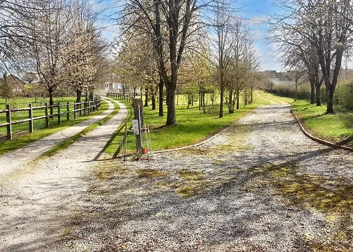 Prázdninový dům Maison De Charme A Avec Barbecue Et Parking